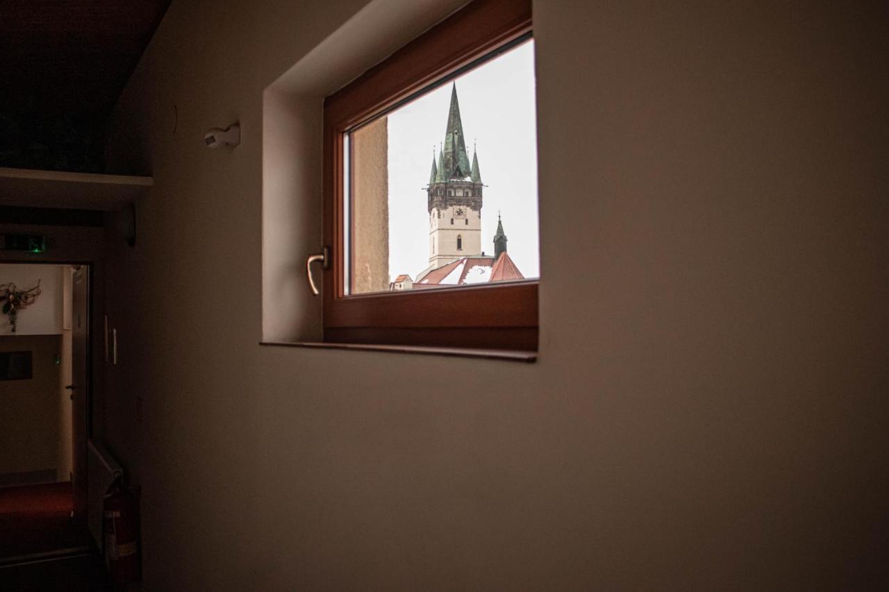 Penzion Tavel Прешов Экстерьер фото