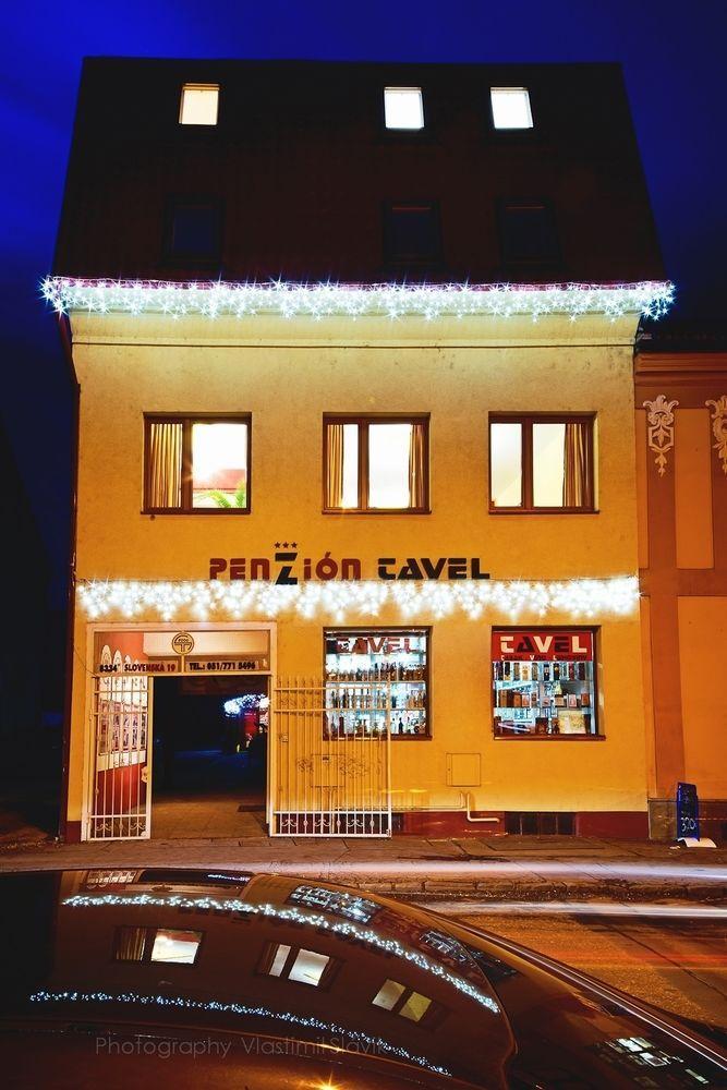 Penzion Tavel Прешов Экстерьер фото